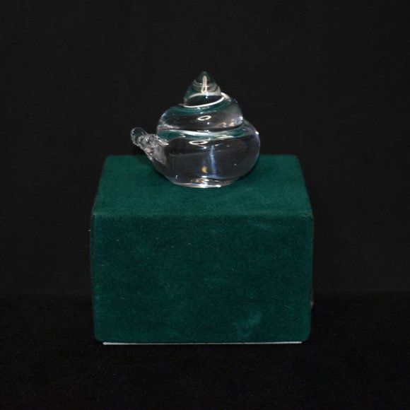 Kosta Boda Crystal Snail Paperweight Figurine 2" Signed WH5590 - Picture 1 of 12